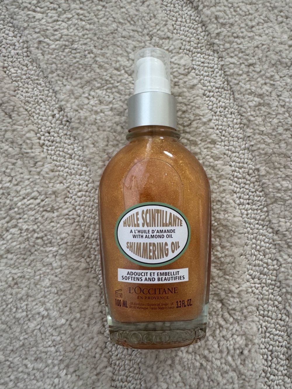 L’Occitane instant golden glow with almond shimmering body oil